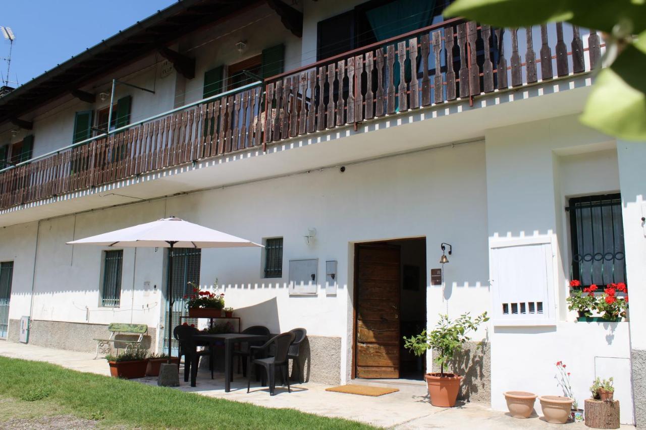 Bed and Breakfast Il Casolare Del Medio Olona Fagnano Olona Exterior foto
