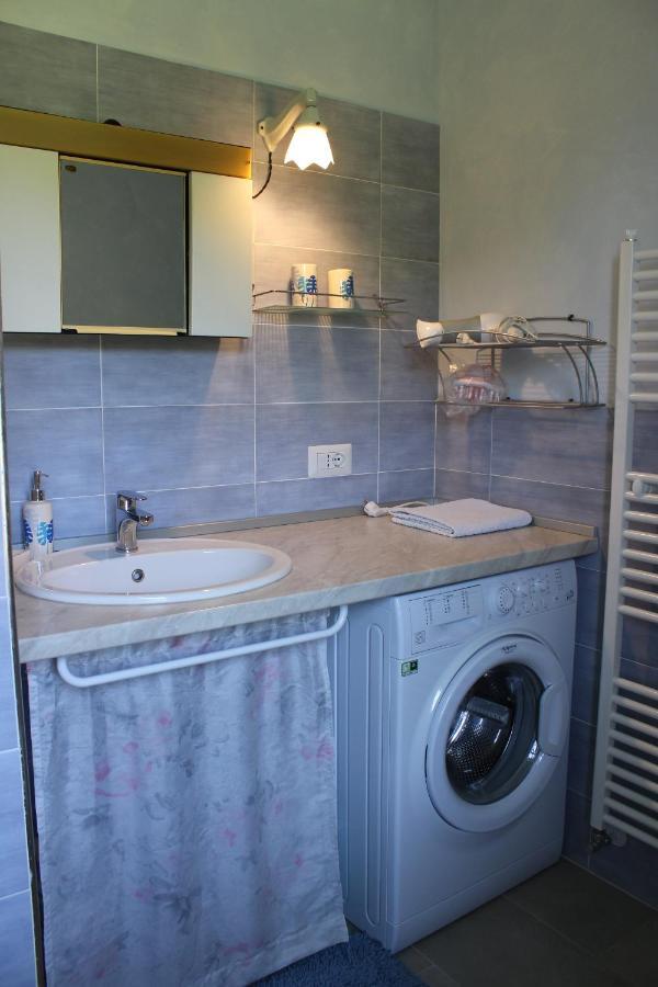 Bed and Breakfast Il Casolare Del Medio Olona Fagnano Olona Exterior foto
